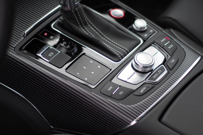 2015 Audi S6 Review