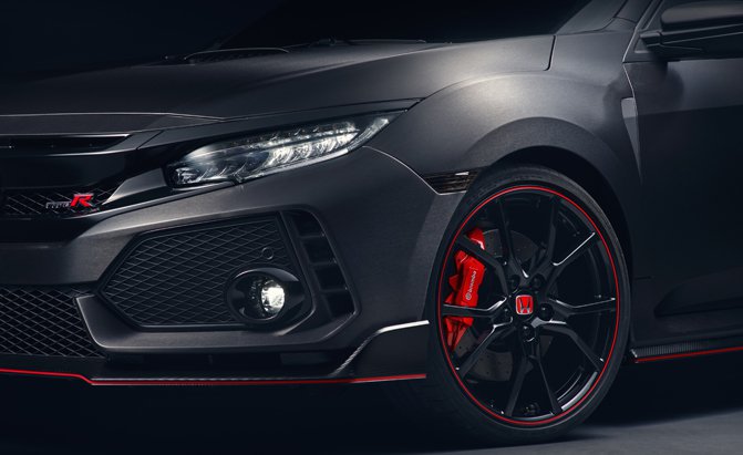 2017 Honda Civic Type R: Here&#039;s how it Differs From the Prototype