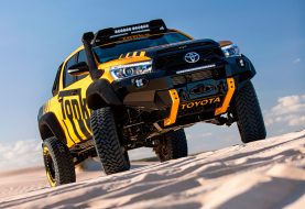 TOYOTA HILUX TONKA CONCEPT READY TO PLAY IN LIFE-SIZE SANDBOX
