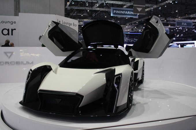 Top 5 Mega Powerful Green Supercars That Just Debuted