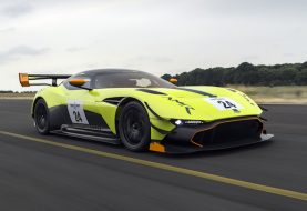 Aston Martin Vulcan AMR Pro Offers an Extra Dose of Crazy