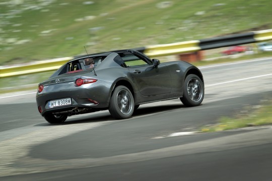 Age of Enlightenment With a Mazda MX-5 RF on The Transfagarasan