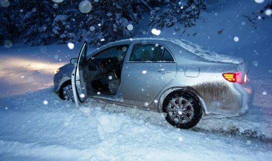 Get a Grip: Driving on Snowy Roads