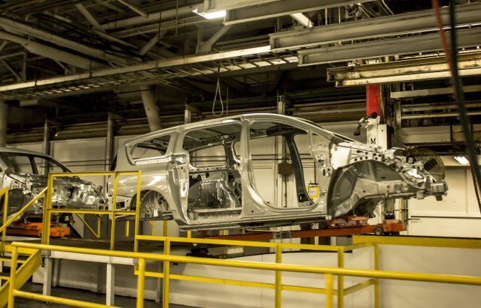 How the Chrysler Pacifica Gets Made