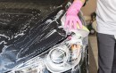 How to Remove Dead Bugs off Your Car