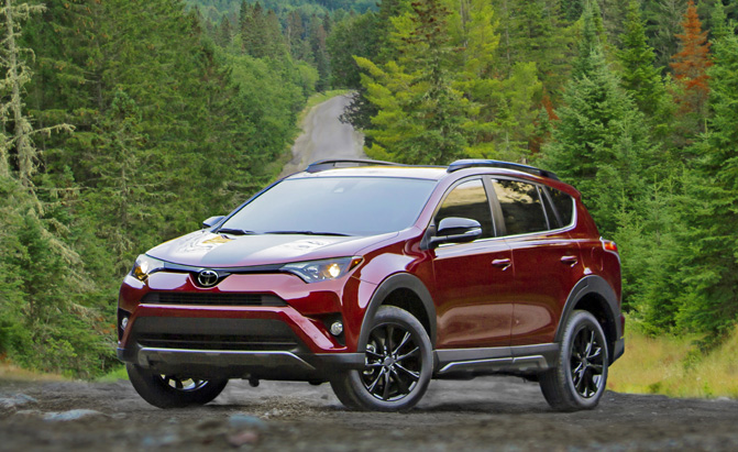 2018 Toyota RAV4 Pros and Cons