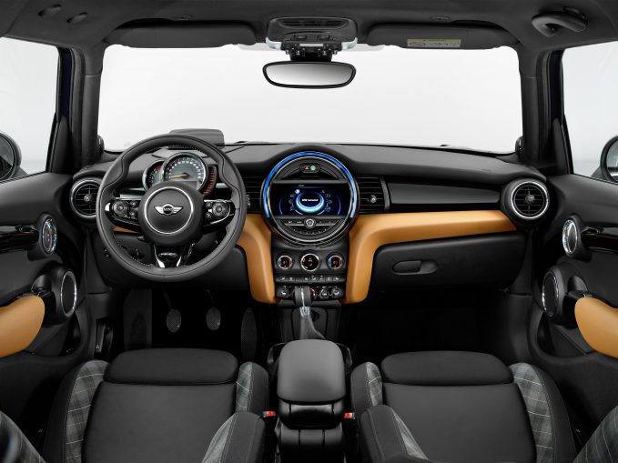 2017 MINI Cooper S Hardtop 4 Door Review
