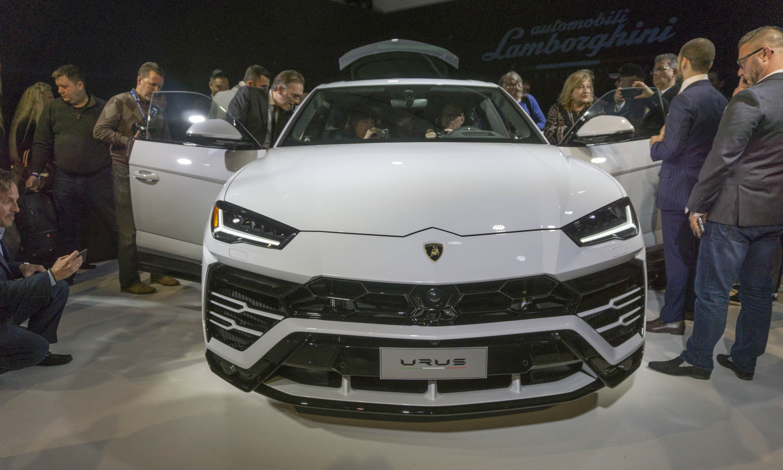 2018 Detroit Auto Show: 2018 Lamborghini Urus