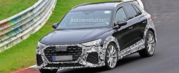 Black 2020 Audi RS Q3 Spied at the Nurburgring, Looks Menacing