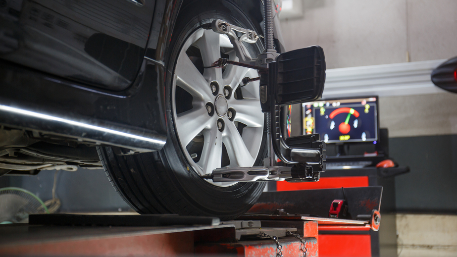 Wheel Alignment vs. Front End Alignment: Is There a Difference?