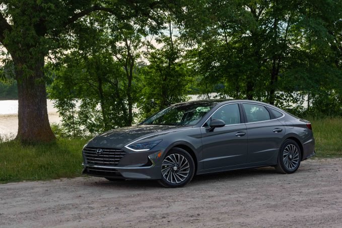 2020 Hyundai Sonata Hybrid Review