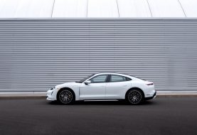 2020 Porsche Taycan Turbo Review: Truly Electrifying