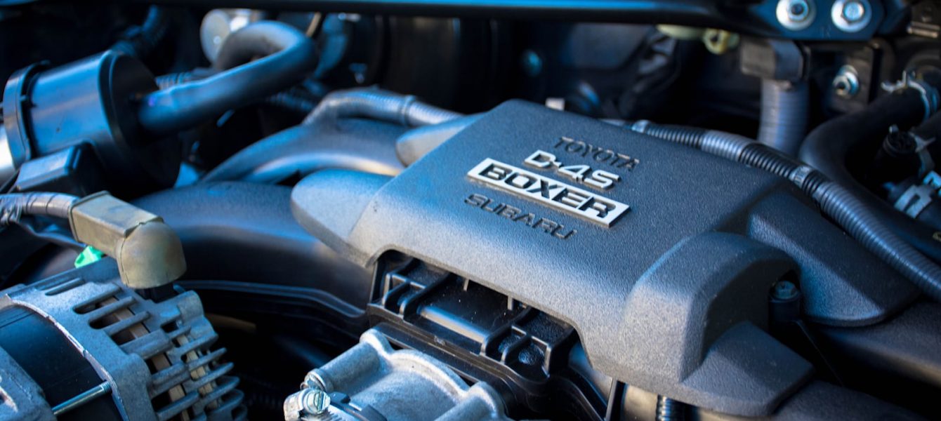 All About the Boxer Engine. What Is A Flat, Horizontally Opposed Engine?