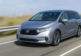 Minivans Only as Safe as Their Seatbelt Reminders, IIHS Says