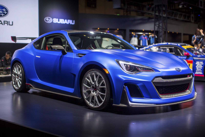 10 Blue Cars to Cure Your Blue Monday Blues