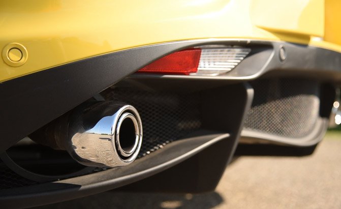 2016 Alfa Romeo 4C Spider Review: Curbed with Craig Cole