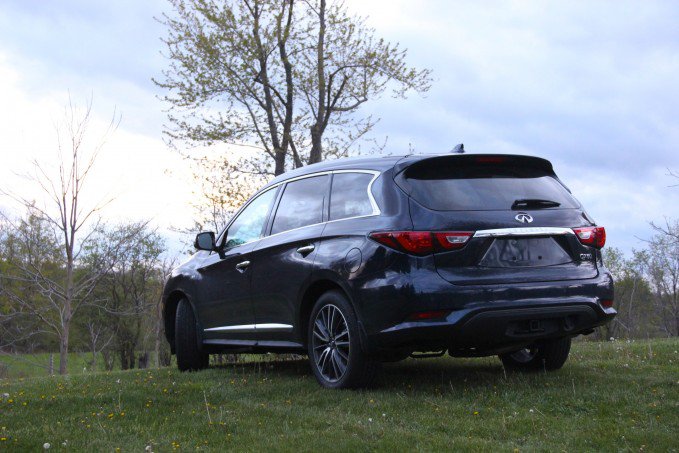 2016 Infiniti QX60 Review