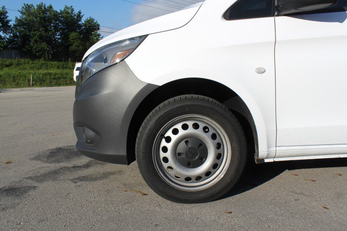 2016 Mercedes-Benz Metris Cargo Van Review