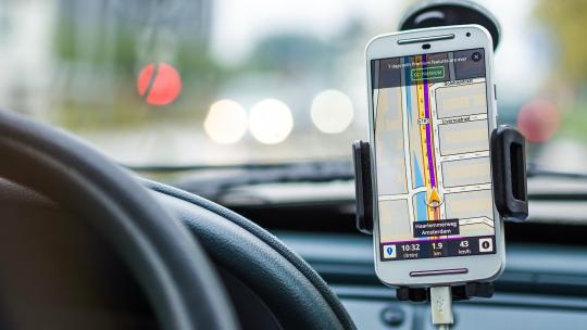 Travel Checklist & Tips For a Long Car Journey
