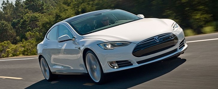 Tesla Autopilot Explained - The Most Advanced Self-Driving Feature on the Market