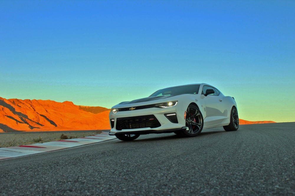 2017 Chevrolet Camaro 1LE Review