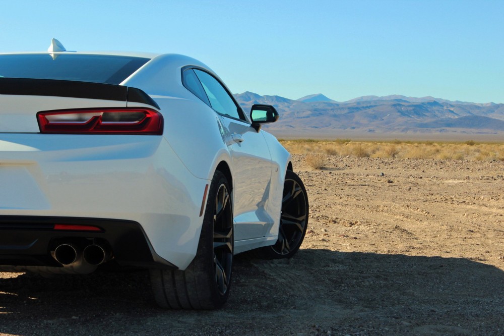 2017 Chevrolet Camaro 1LE Review