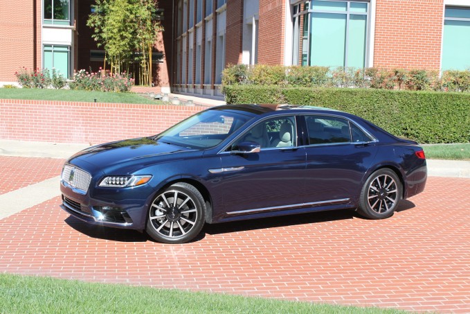 2017 Lincoln Continental Review