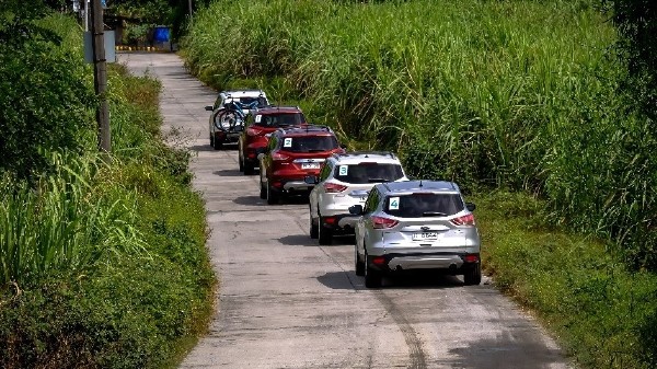 Ford Escape (Kuga): Philippines Adventure Experience