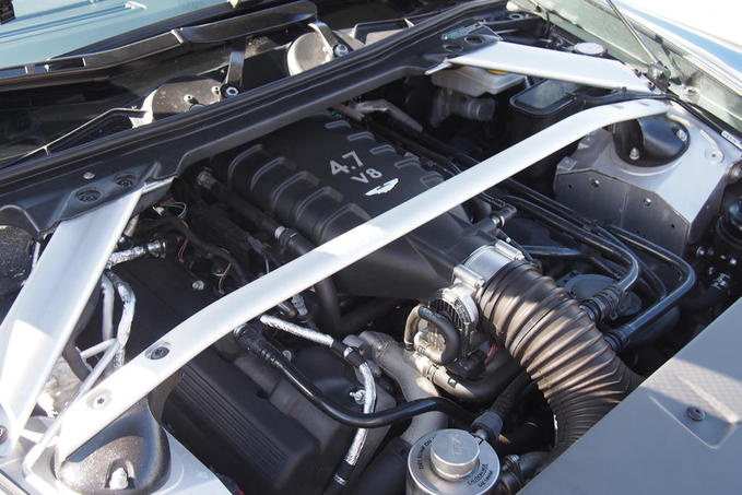 2015 Aston Martin V8 Vantage GT Coupe Review