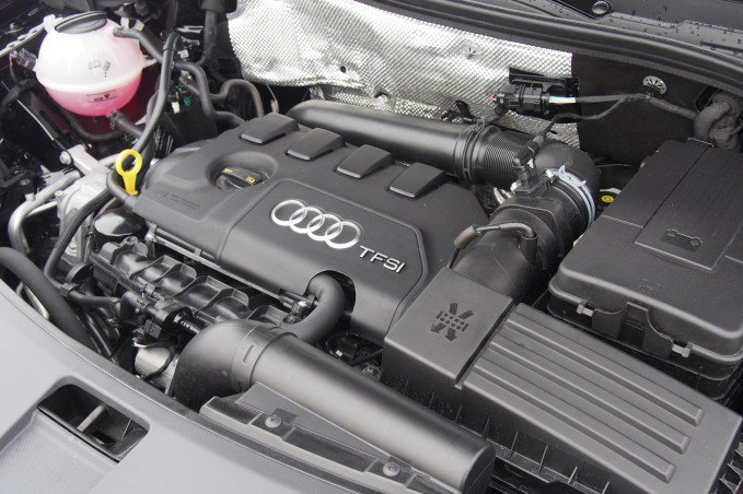 2015 Audi Q3 2.0T quattro Tiptronic Review