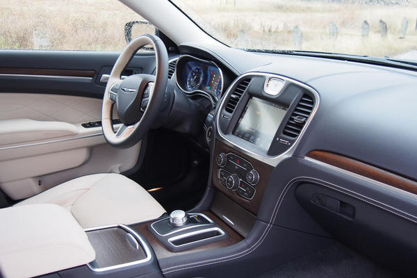 2015 Chrysler 300C Platinum Review