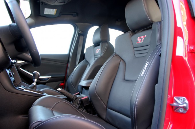 2015 Ford Focus ST Review 7 2015 Ford Focus ST Review