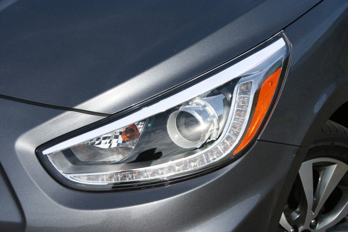 2015 Hyundai Accent Review