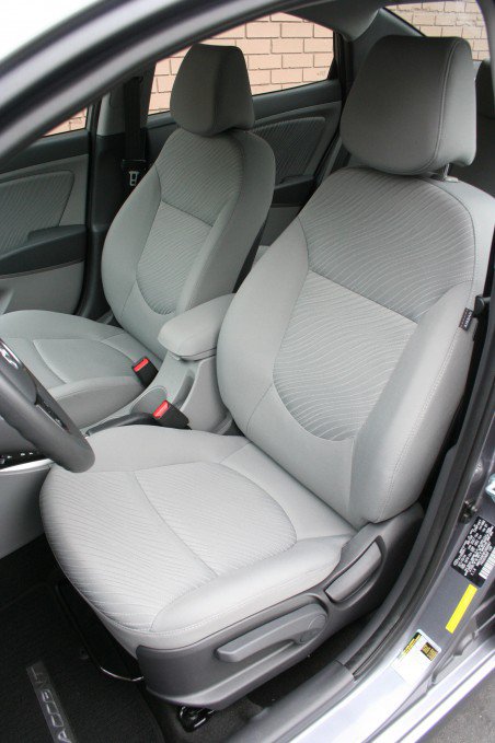 2015 Hyundai Accent Review