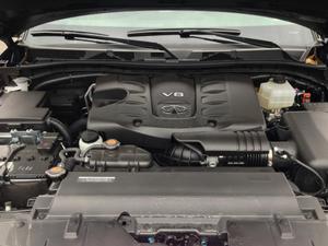 2015 Infiniti QX80 Review