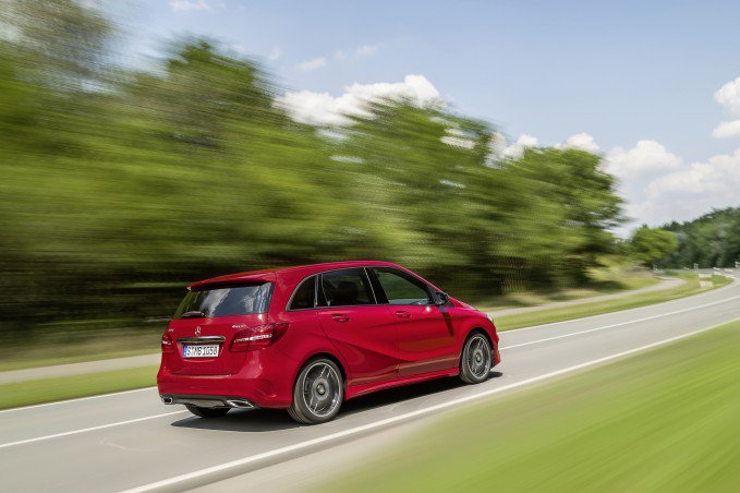 2015 Mercedes-Benz B250 4Matic Review