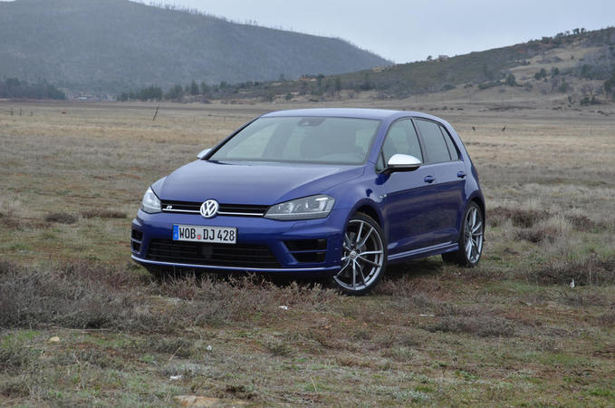 2015 Volkswagen Golf R Review