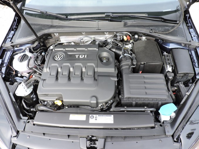 2015 Volkswagen Golf SportWagen Review