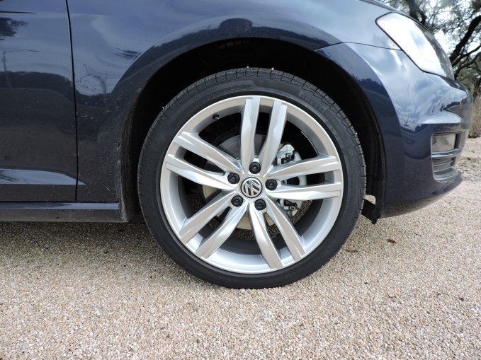 2015 Volkswagen Golf SportWagen Review