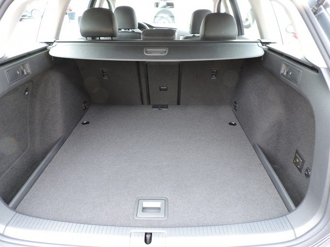 2015 Volkswagen Golf SportWagen Review