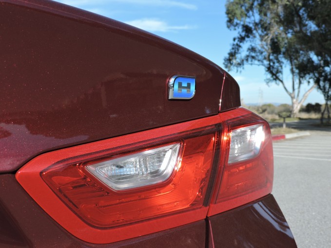 2016 Chevrolet Malibu Hybrid Review 4 2016 Chevrolet Malibu Hybrid Review