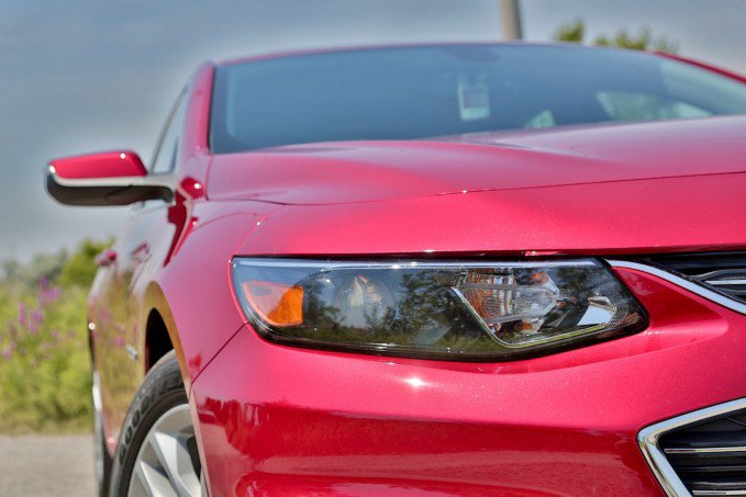 2016 Chevrolet Malibu vs Nissan Altima
