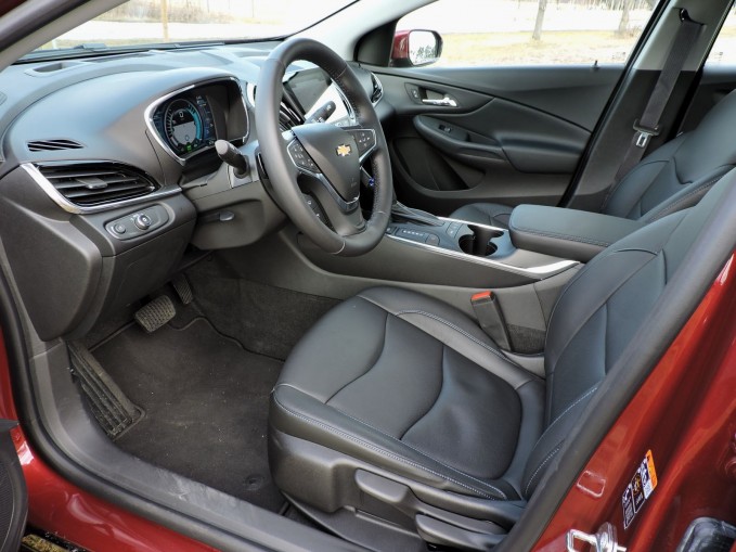 2016 Chevrolet Volt Premier Review 5 2016 Chevrolet Volt Premier Review