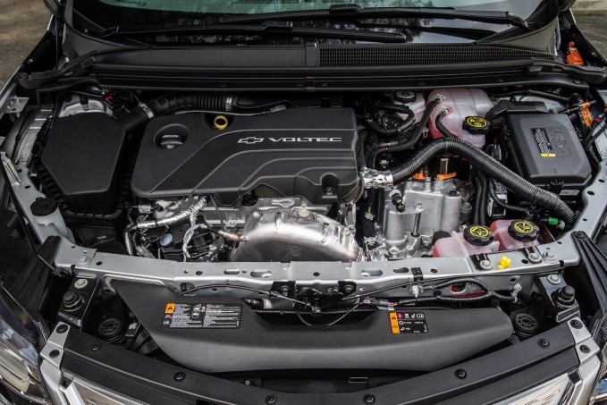 2016 Chevrolet Volt Review 4 2016 Chevrolet Volt Review