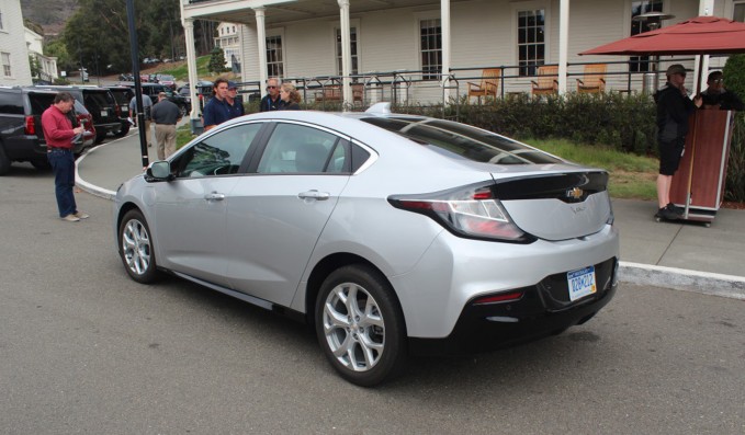 2016 Chevrolet Volt Review 5 2016 Chevrolet Volt Review