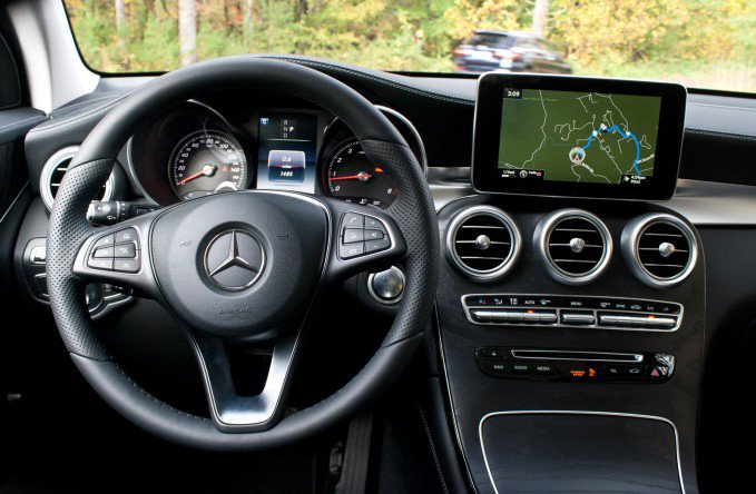 2016 Mercedes-Benz GLC 300 4Matic Review 2 2016 Mercedes-Benz GLC 300 4Matic Review