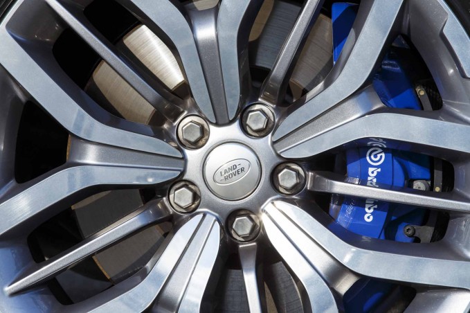 2016 Range Rover Sport SVR Review