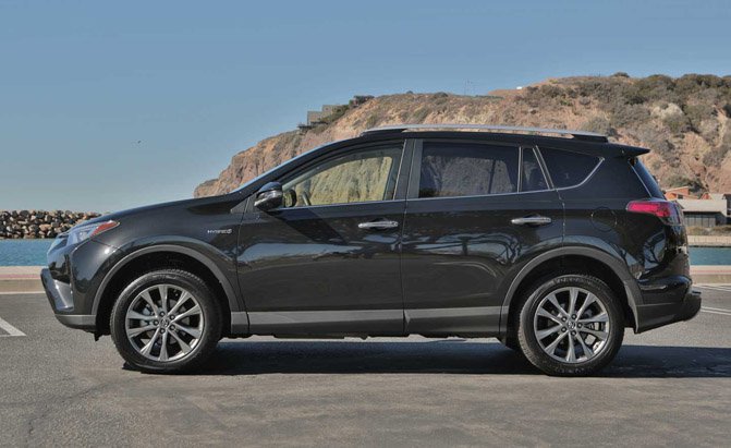 2016 Toyota RAV4 Hybrid Review