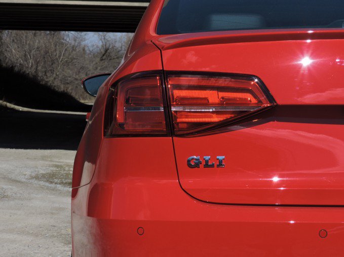 2016 Volkswagen Jetta GLI Review 3 2016 Volkswagen Jetta GLI Review