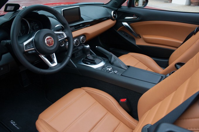 2017 Fiat 124 Spider Review